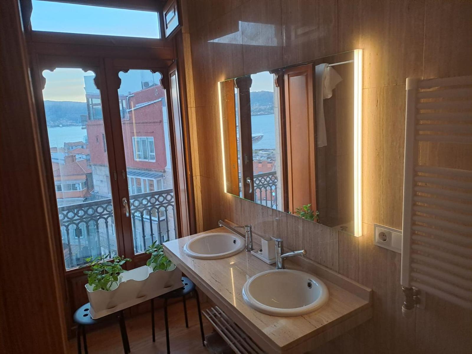 Casa Mama Apartment Виго Екстериор снимка